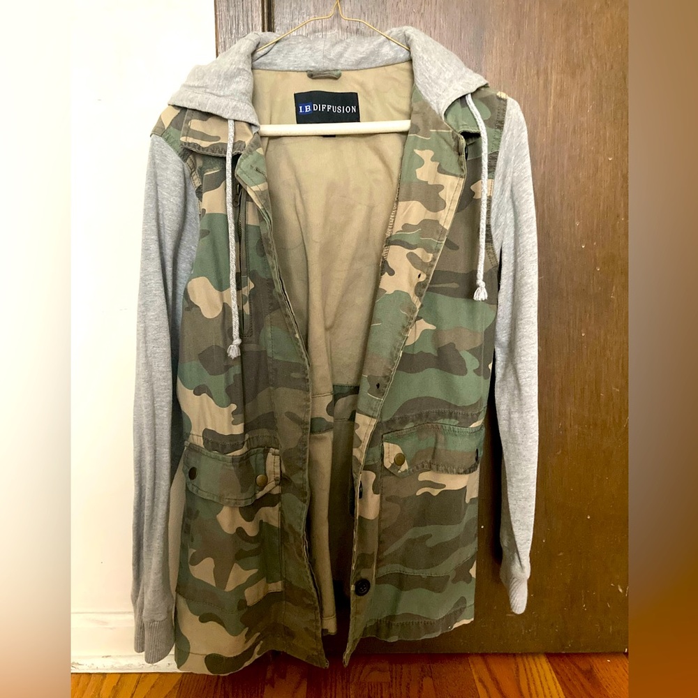 I.B. Diffusion Camo Hoodie Medium Men’s